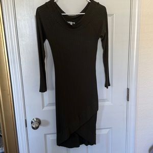 Cute Long Sleeve mini dress! Perfect for Fall!